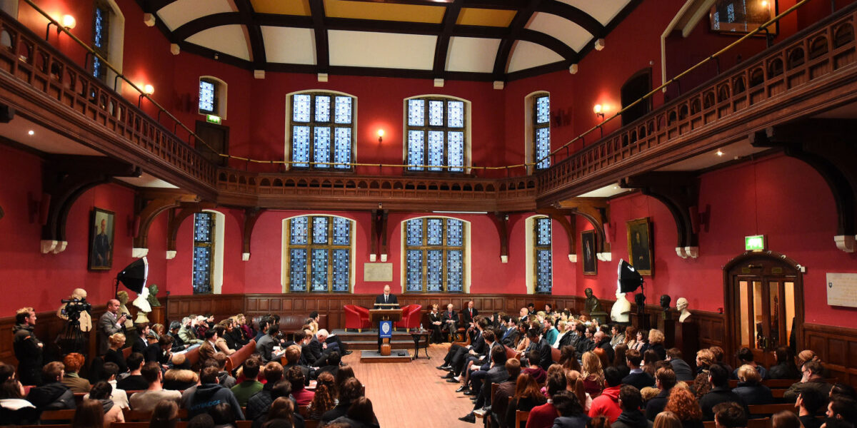 Oxford Union Debates, Anti-Muslim Hate, and the Production of Britain’s Elite Oxford Union Debates, Anti-Muslim Hate, and the Production of Britain’s Elite